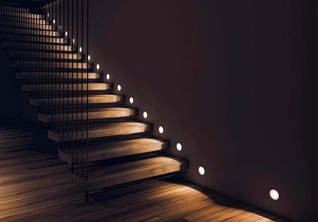 Встроенные светильники для подсветки ступеней